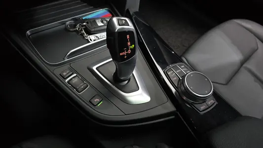 BMW 3 Series GT (F34) GT 320d 2018 8