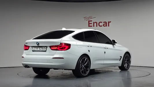 BMW 3 Series GT (F34) GT 320d 2018