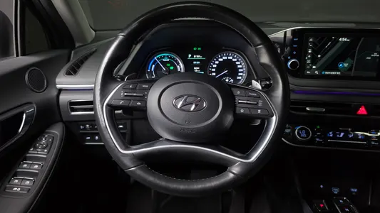 Hyundai (DN8) 2022 13