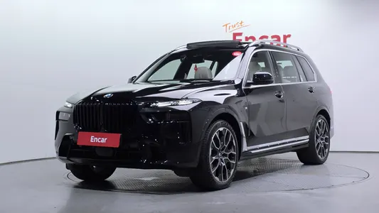 BMW X7 (G07) xDrive 40i M 6 2025