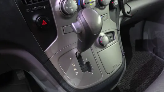 Hyundai Grand Starex 4WD 12 2014 9