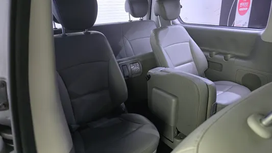 Hyundai Grand Starex 4WD 12 2014 11