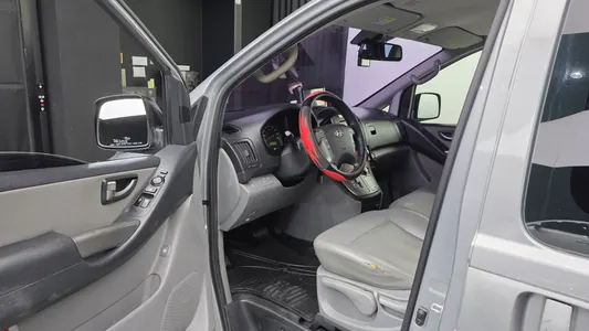 Hyundai Grand Starex 4WD 12 2014 10
