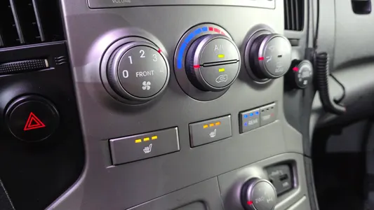 Hyundai Grand Starex 4WD 12 2014 19