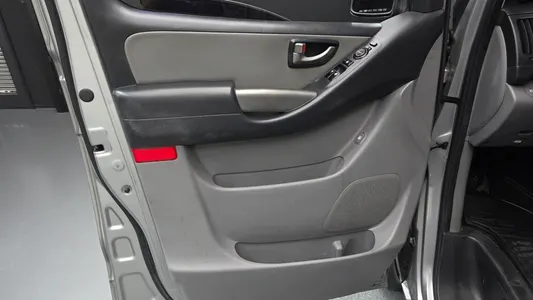 Hyundai Grand Starex 4WD 12 2014 24