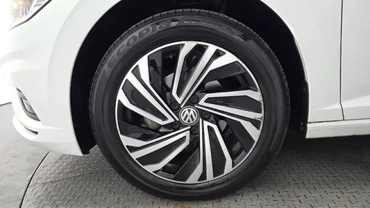 Volkswagen 7 1.4 TSI 2021 5