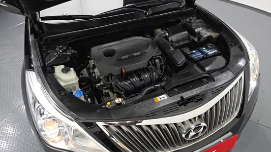 Hyundai Grandeur HG HG240 2015 6