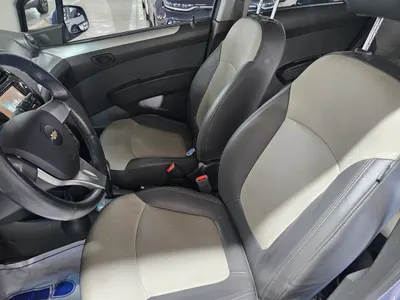 Chevrolet Spark LT 2014 10
