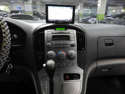Hyundai Grand Starex 3 LPi 2013 16
