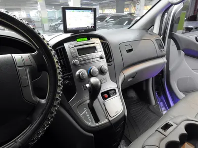 Hyundai Grand Starex 3 LPi 2013 18