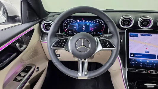 Mercedes-Benz C-Class W206 C200 2025 13
