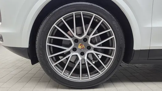 Porsche (PO536) 3.0 2021 5