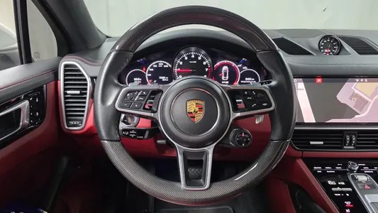 Porsche (PO536) 3.0 2021 13