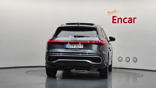 Audi Q5 (80A) 40 TFSI S Line 2025 4