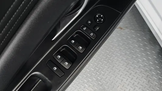 Hyundai (CN7) 1.6 2020 12