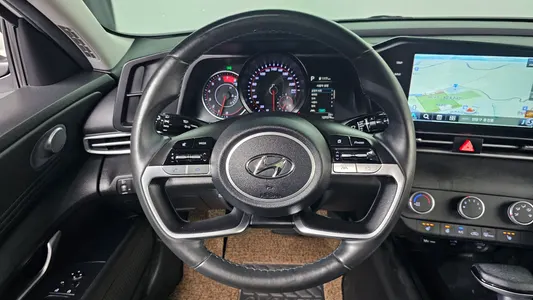 Hyundai (CN7) 1.6 2020 17