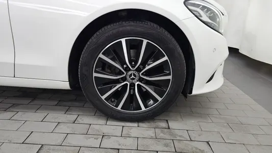 Mercedes-Benz C-Class W205 C200 2020 27
