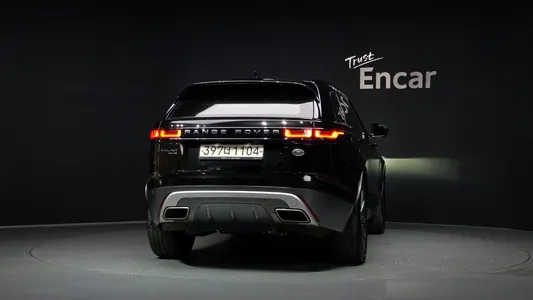 Land Rover 레인지로버 벨라 3.0 D300 R- HSE 2019 4