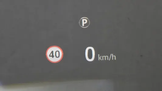 Land Rover 레인지로버 벨라 3.0 D300 R- HSE 2019 18