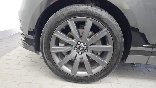 Land Rover 레인지로버 벨라 3.0 D300 R- HSE 2019 21