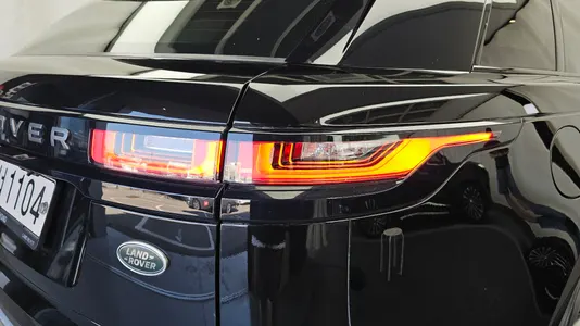 Land Rover 레인지로버 벨라 3.0 D300 R- HSE 2019 23