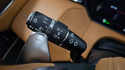 Land Rover 레인지로버 벨라 3.0 D300 R- HSE 2019 37