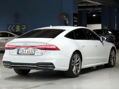 Audi A7 (4K) 55 TFSI 2020 4