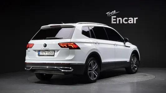 Volkswagen 2.0 TSI 2023