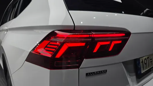 Volkswagen 티구안 올스페이스 2.0 TSI 2023 23