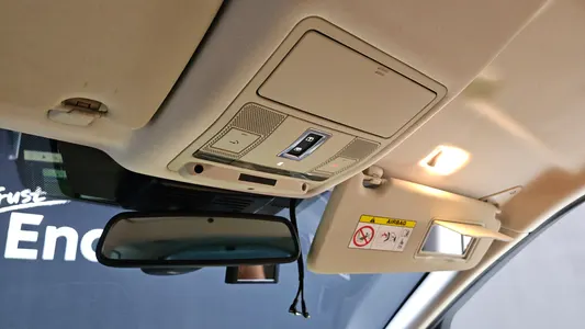 Land Rover 디스커버리 스포츠 2.0 TD4 HSE 2018 16