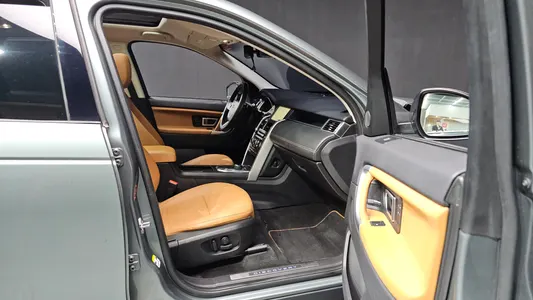 Land Rover 디스커버리 스포츠 2.0 TD4 HSE 2018 17