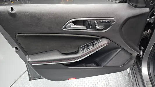 Mercedes-Benz A-Class W176 A45 AMG 4MATIC 2017 24