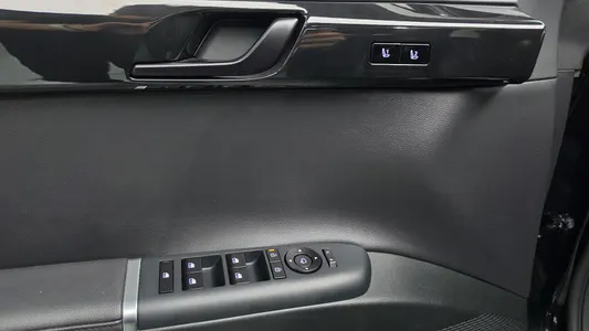 Hyundai (GN7) 3.5 LPG 2WD () 2023 29