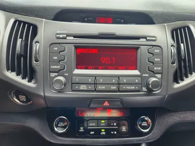 Kia R 2WD TLX 2012 16