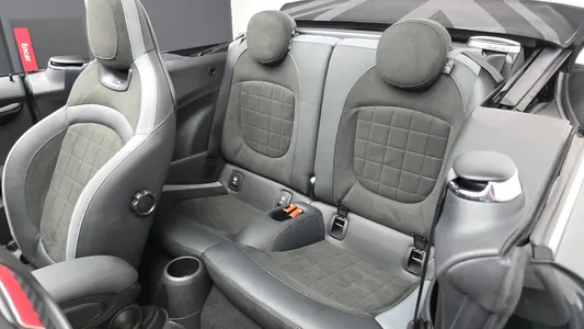 MINI S Convertible JCW 2024 26