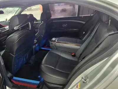 BMW 7 Series (E65) 740Li 2008 14