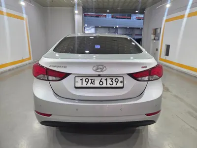 Hyundai 아반떼 1.6 GDi 2014 4