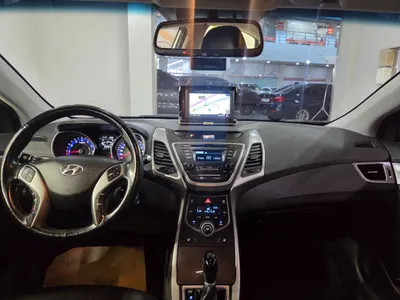 Hyundai 아반떼 1.6 GDi 2014 7