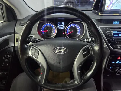 Hyundai 아반떼 1.6 GDi 2014 12