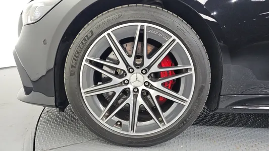 Mercedes-Benz AMG GT 4 43 4MATIC+ 2023 4