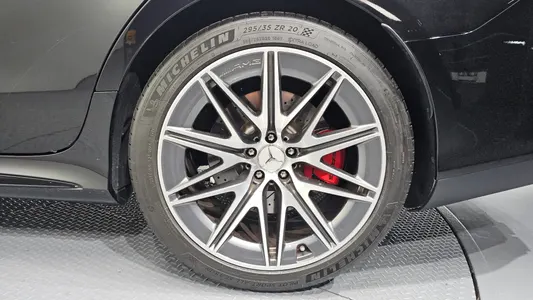 Mercedes-Benz AMG GT 4 43 4MATIC+ 2023 21