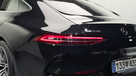 Mercedes-Benz AMG GT 4 43 4MATIC+ 2023 23