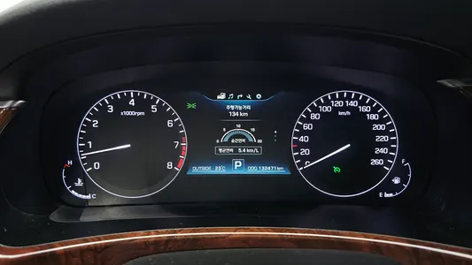 Hyundai () VS380 2013 8