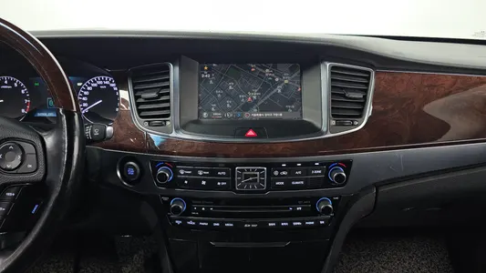 Hyundai () VS380 2013 14