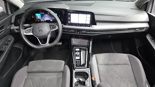 Volkswagen 8 2.0 TDI 2024 7