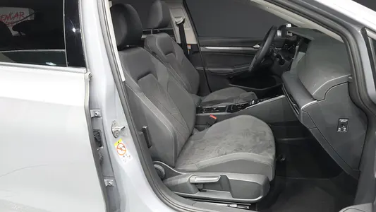Volkswagen 8 2.0 TDI 2024 11