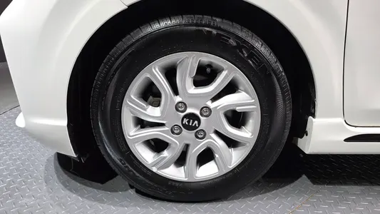 Kia (JA) 2017 5