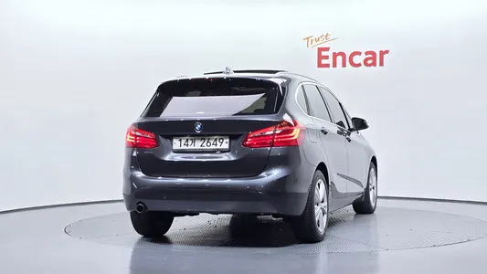 BMW 2 Series Tourer (F45) 2017 4