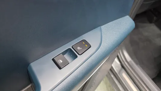 Kia 디 니로 2022 27