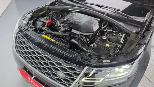 Land Rover 레인지로버 벨라 3.0 D300 R- HSE 2018 6
